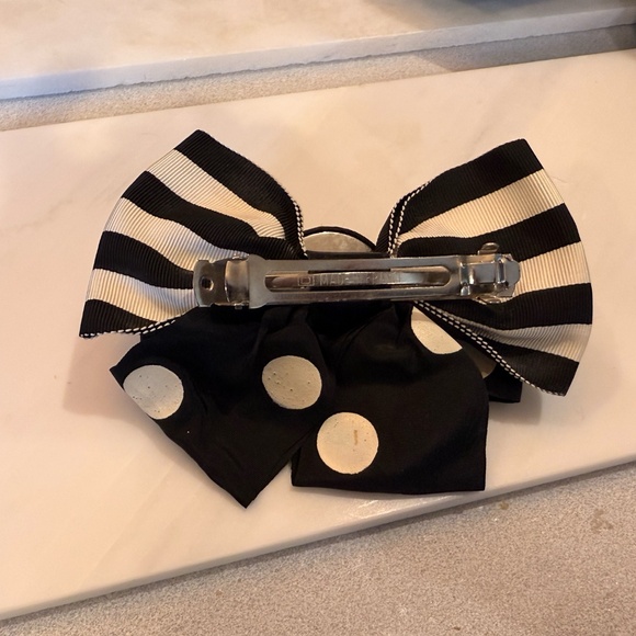 Black and White Stripe and Polka Dot Bow Hair Clip - Picture 4 of 4